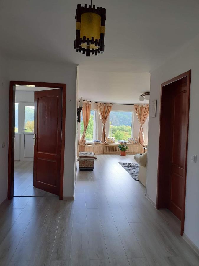 Casa Popa Hotel Gura Humorului Ngoại thất bức ảnh